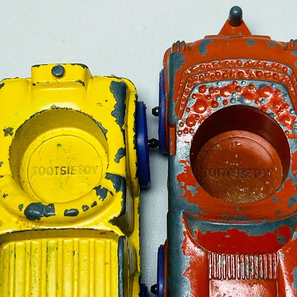 Vintage 1967 Tootsie Toy Little People Die Cast Metal Yellow‎ Farm Truck Red Car